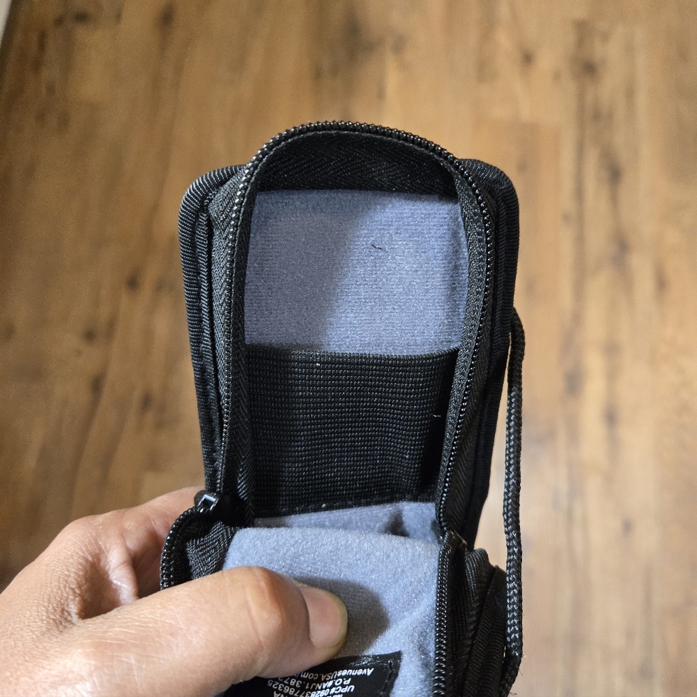 Case - Picture 4 of 9